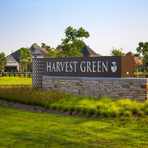 Living in Style: Harvest Green Homes For Sale in Richmond, TX